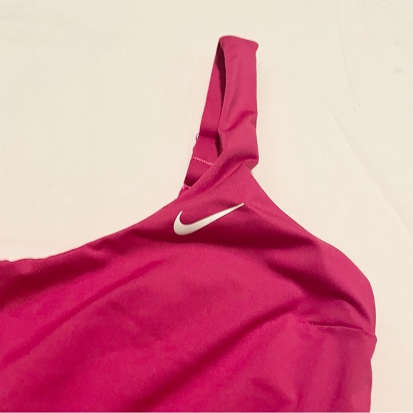 Nike Essential Scoopneck Tank Top Size Medium - Picture 2 of 15